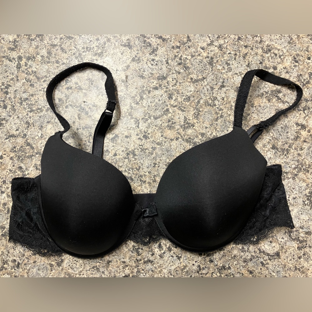(2) Triumph Bra size 36C